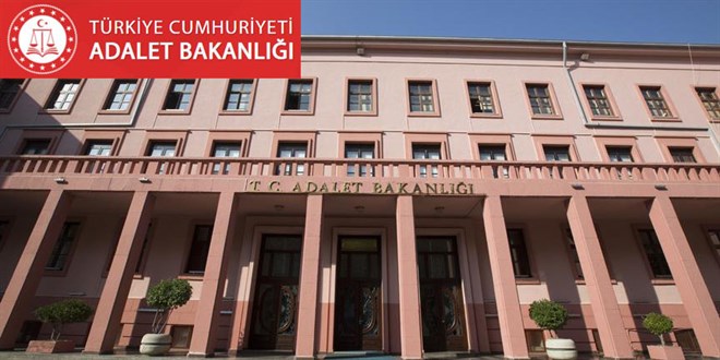 Adalet Bakanl���ndan 71 bin 178 personele hizmet i�i e�itim - Son Dakika Haber