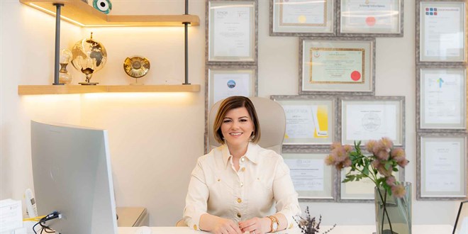 Do�. Dr. Elif �nc�: Akademik Kariyeri ve Di� Hekimli�i Alan�ndaki �al��malar�