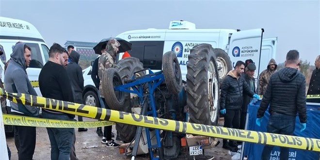 Trakt�rle geziye ��kan arkada�lar sahilde kaza yapt�: 1 �l� - Son Dakika Haber