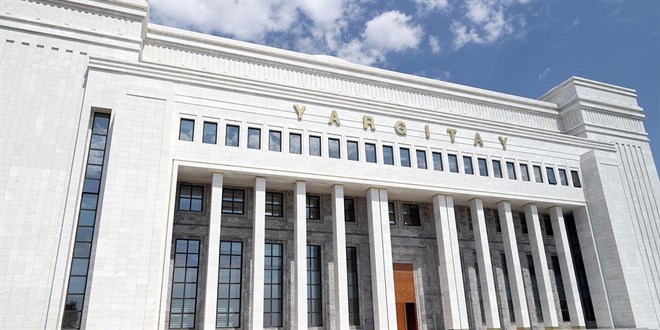 Yarg�tay: �� yerindeki 'zorunlu neden' ihbar tazminat�na engel de�il