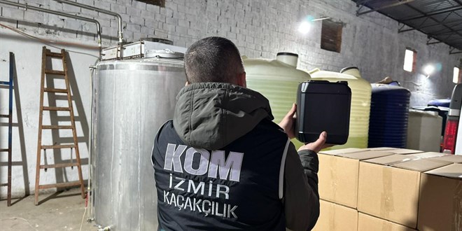 �zmir'de sahte ve ka�ak i�ki operasyonu: 11 tutuklama - Son Dakika Haber