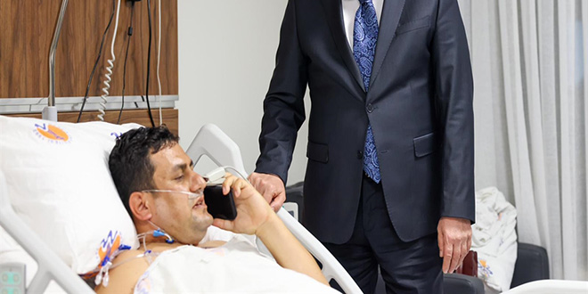 ��rencinin vurdu�u okul m�d�r� yo�un bak�mdan ��kt�, Bakan Tekin'le g�r��t� - Son Dakika Haber