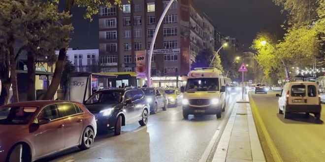 Ankara trafi�inde ambulans duyarl�l��� - Son Dakika Haber