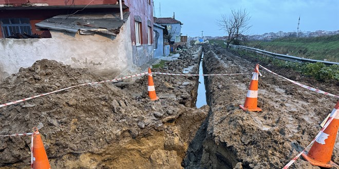 Boru d��emesi yap�lan kanalda toprak kaymas�: 1 i��i hayat�n� kaybetti - Son Dakika Haber