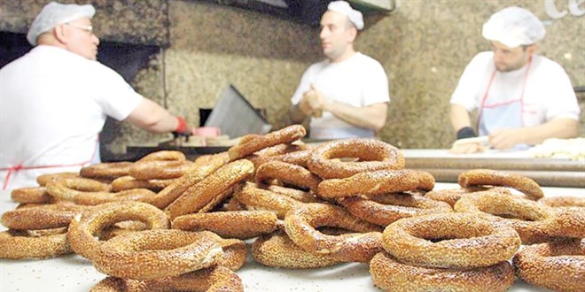 Yeni y�l gelmeden simite zam geldi