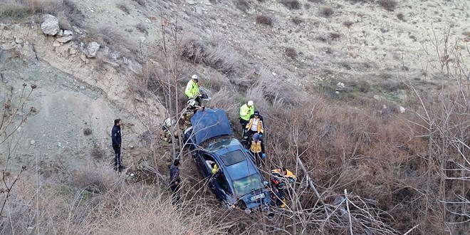 Ankara'da kaza: Gen� �ift ile 3 ayl�k bebekleri �ld�