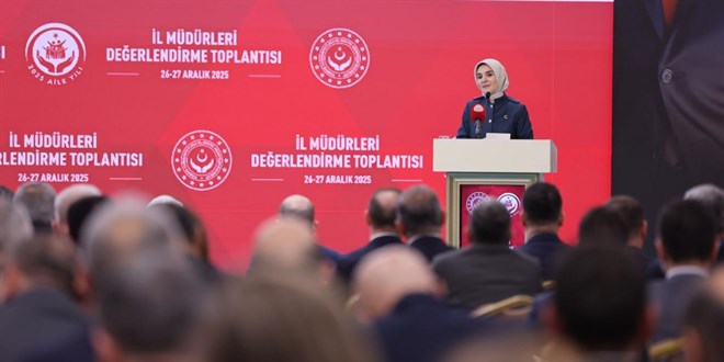 Bakan G�kta�'tan il m�d�rlerine "saha odakl� y�netim" uyar�s�