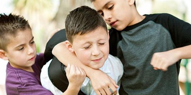 Akran zorbal���n� ekranlar tetikliyor