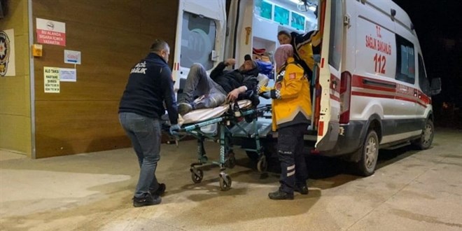 Bursa'da yolda kar��la�t��� husumetlisi baca��ndan vurdu - Son Dakika Haber