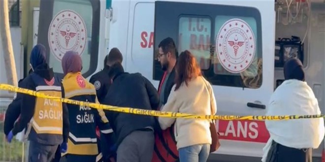 Takip etti�i �ocu�a silahla ate� ederken yolda y�r�yen ki�iyi vurdu - Son Dakika Haber