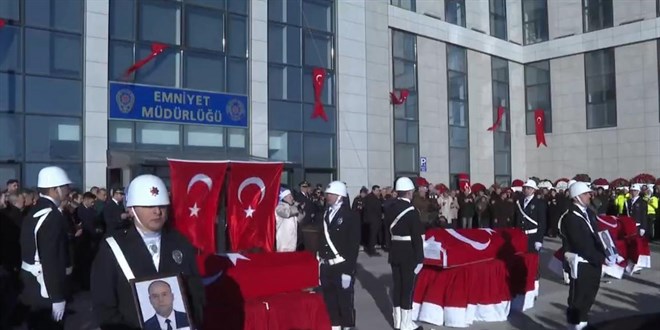 Kahraman �ehitlerimiz i�in veda t�reni d�zenlendi - Son Dakika Haber