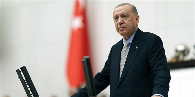 Cumhurba�kan� Erdo�an'dan �ehit polislerin ailelerine ba�sa�l��� mesaj�