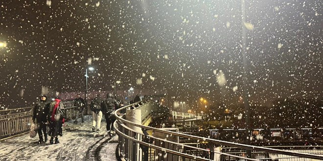 �stanbul Valili�i uyard�: Ak�am saatlerine dikkat