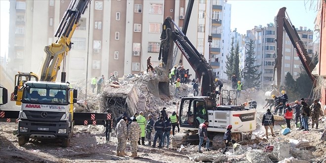 152 ki�iye mezar olan Palmiye Sitesi'ne ili�kin 3 kamu g�revlisine dava