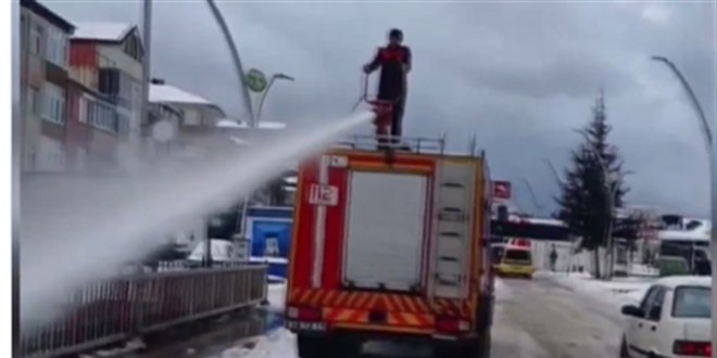 Eski M�ste�ar'dan Deniz Suyuyla Kar Eritmeye Tepki: �ok Tehlikeli