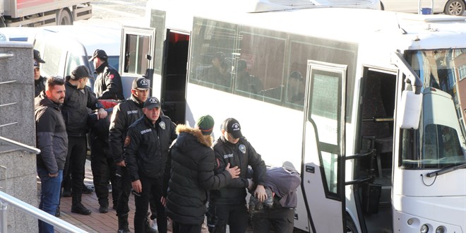 Kocaeli'deki DEA� ve El Kaide operasyonunda 18 tutuklama