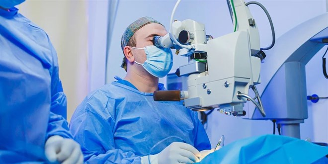 G�z Sa�l���n� Tehdit Eden Katarakt Neden Olu�ur ve Nas�l Tedavi Edilir?