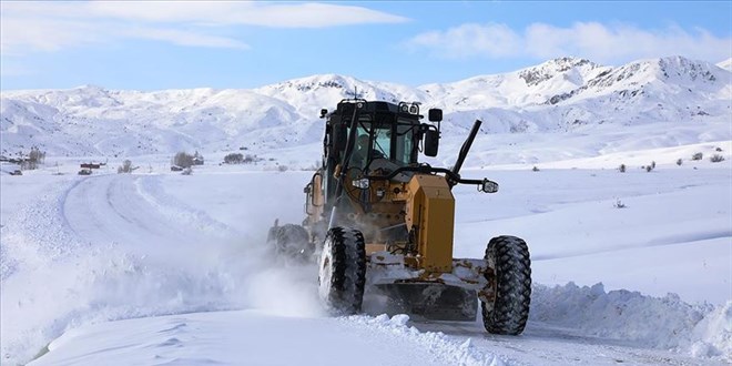 Bakan Yerlikaya'dan karla m�cadele �al��malar�na ili�kin a��klama