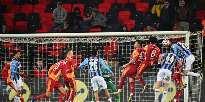 S�per Kupa'da ilk finalist belli oldu - Son Dakika Haber