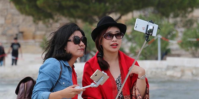 Vize kalkt�, T�rkiye aramalar� katland�: Hedef 1 milyon �inli