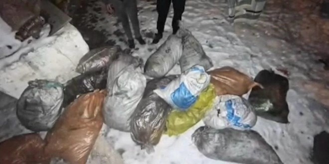 Kayseri'de 250 bin TL de�erinde hurda �ald�lar: 2 g�zalt�