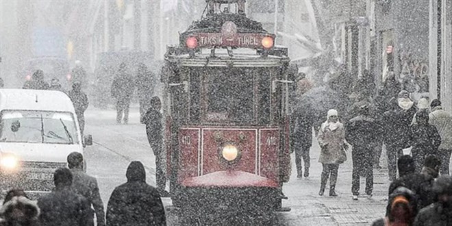 �stanbul'da s�cakl�klar 10 derece d��ecek