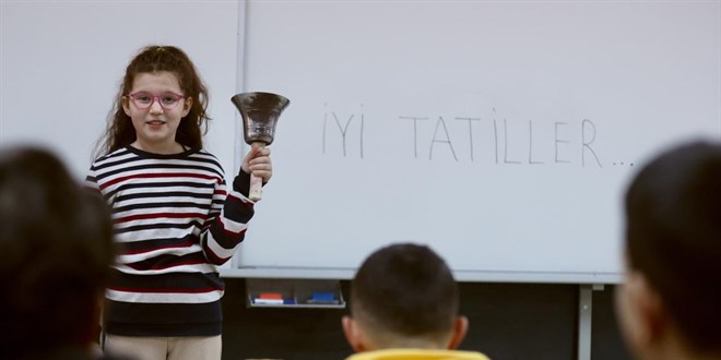 Yar�y�l tatili yakla��yor - Son Dakika Haber