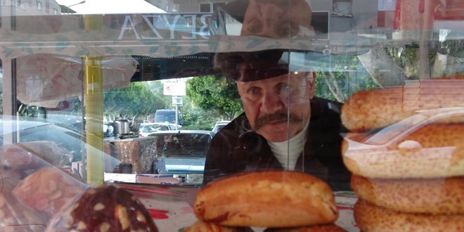 Ye�il�am'dan simit tezgah�na