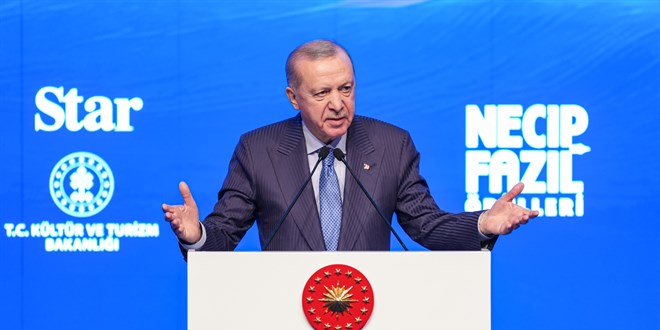 Erdo�an Necip Faz�l �d�lleri'nde konu�tu: Fikrin varsa aciz de�ilsin!