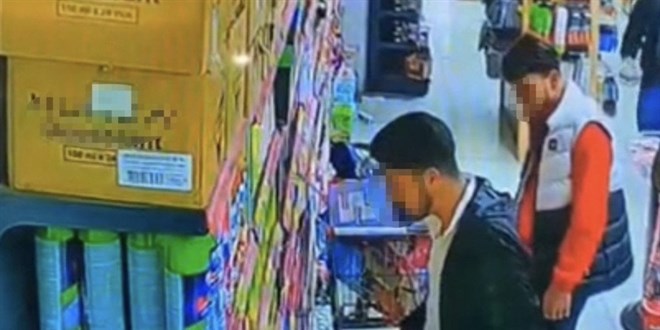 Parf�mleri �nce koklad�lar sonra �ald�lar: 'Bizim h�rs�zlar kaliteli h�rs�zlar'