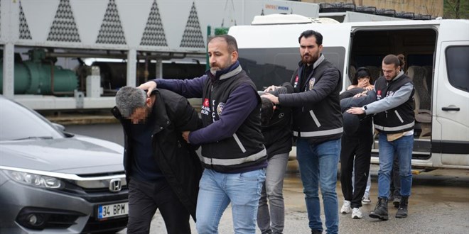 'Sazan Sarmal�' ile 3.5 milyarl�k vurgun: L�ks villada hayat