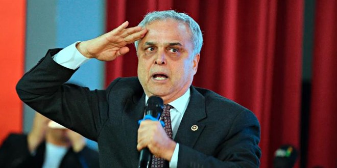 O vekilden yine 'asker selaml�' �ov: Mersinde birinci olaca��z!