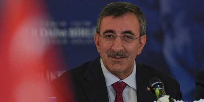 Y�lmaz'dan cari a��k de�erlendirmesi: D�� finansman ihtiyac� azal�yor - Son Dakika Haber