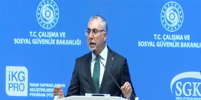 Bakan I��khan'dan CHP'ye: Meclis'te n�bet tutaca��n�za belediyeleriniz borcunu �desin!