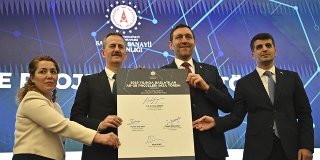 Savunma Sanayisinde yapay zekadan kuantuma 14 yeni proje