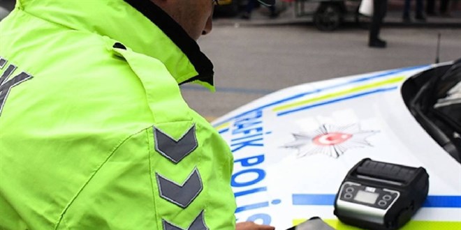 Trafik �hlallerine Y�ksek Para Cezas� ve Yeni D�zenlemeler