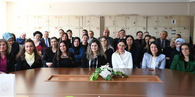 10 bin ��retmen i�in Akademi merkezleri a��kland�!