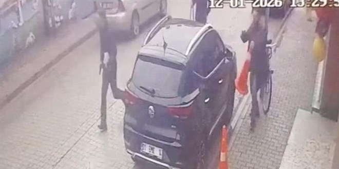 Cezaevinden ��kt�, ��retmene sald�rd�: O veli tutukland� - Son Dakika Haber