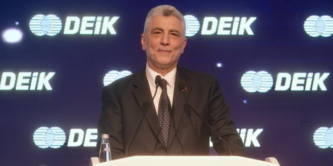 Bakan Bolat: T�rkiye 23 y�lda mal ve hizmet ihracat�n� tam 8 kat art�rd�