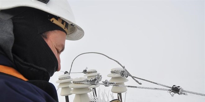 Eksi 30 derecede enerji n�beti: TE�A� Ekipleri kar k�� demeden sahada - Son Dakika Haber