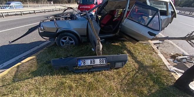 Bal�kesir'de ��p kamyonuna �arpan otomobildeki 1 ki�i �ld� - Son Dakika Haber