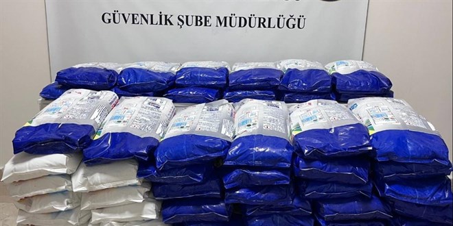 Samsun'da 1,1 ton sahte toz �ama��r deterjan� ele ge�irildi