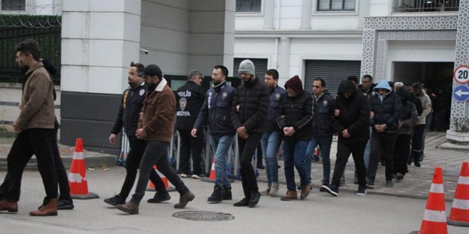 Yapay zeka tuza��n� Kocaeli polisi bozdu: 24 tutuklama - Son Dakika Haber