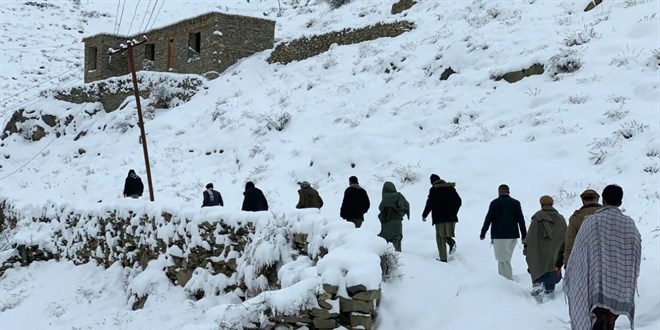 Afganistan'da kar ve ya�mur felaketi: 61 �l� - Son Dakika Haber