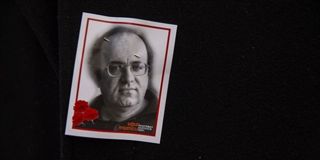 Gazeteci-yazar U�ur Mumcu, �l�m�n�n 33. y�l�nda an�ld� - Son Dakika Haber