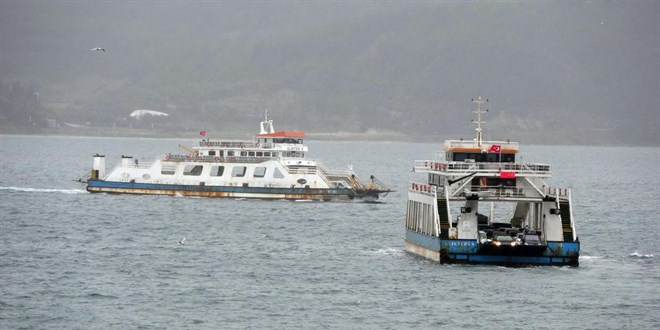�anakkale'de feribot seferlerine hava engeli - Son Dakika Haber