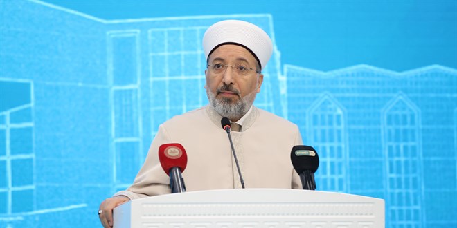 D�B Ba�kan� Arpagu�: K�rs�ler sadece camilerde de�il, cep telefonlar�nda! - Son Dakika Haber