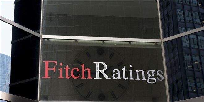 Fitch, 9 T�rk bankas�n�n kredi notu g�r�n�m�n� pozitife �evirdi