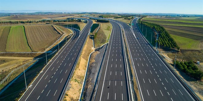 B�l�nm�� yol ve otoyollar sayesinde 768 milyon saat tasarruf sa�land�