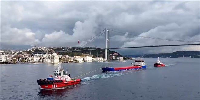 �stanbul Bo�az�'nda ar�zalanan gemi kurtar�ld� - Son Dakika Haber